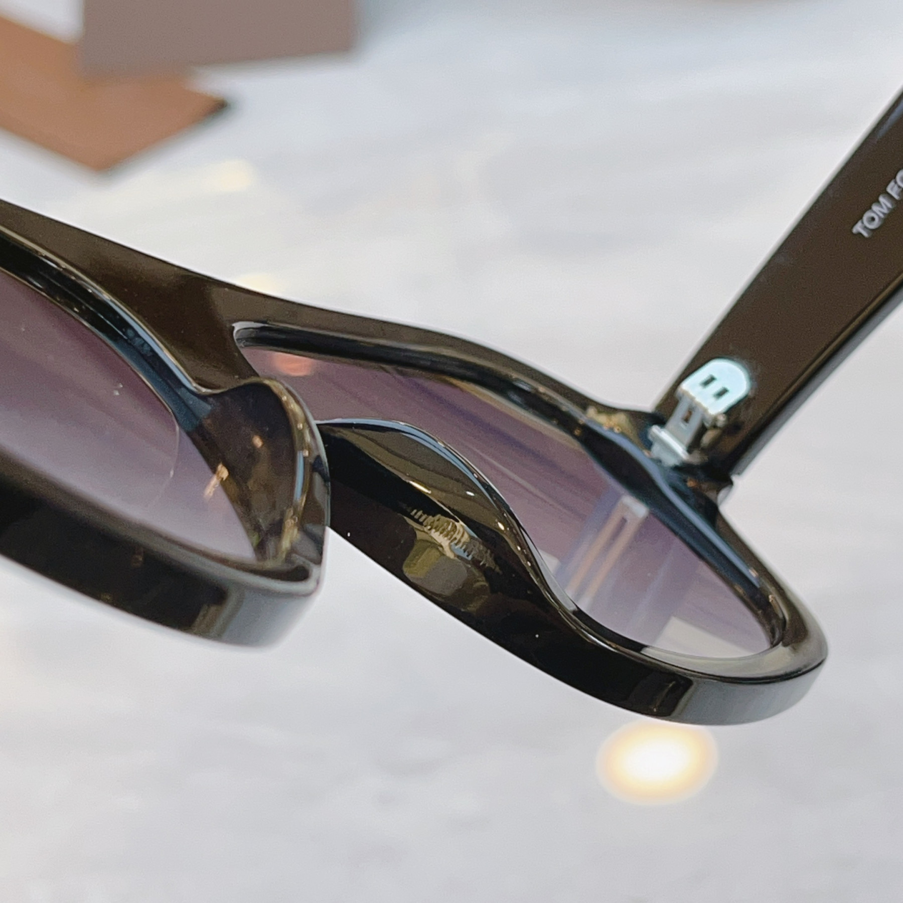 t0m F0rd glasses tf132401b 56-14-145