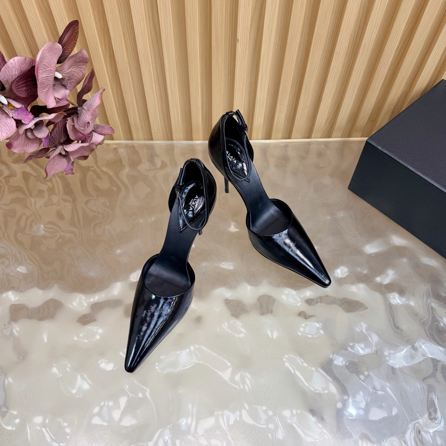 ua A1a1a drop pumps in leather 9cm heel