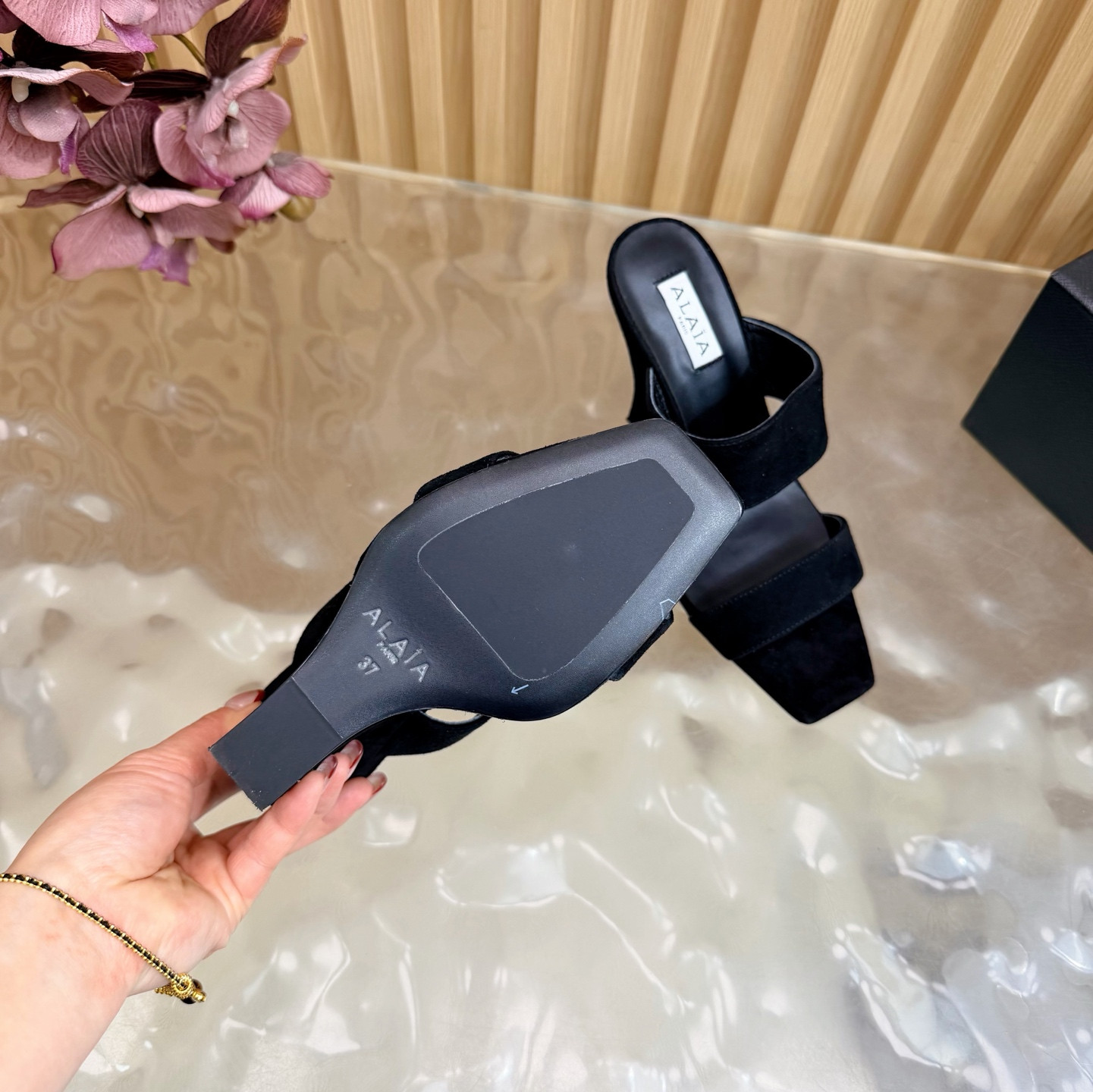ua A1a1a wave mules