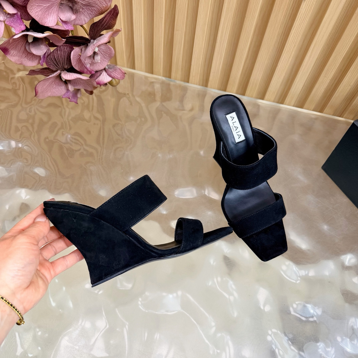 ua A1a1a wave mules