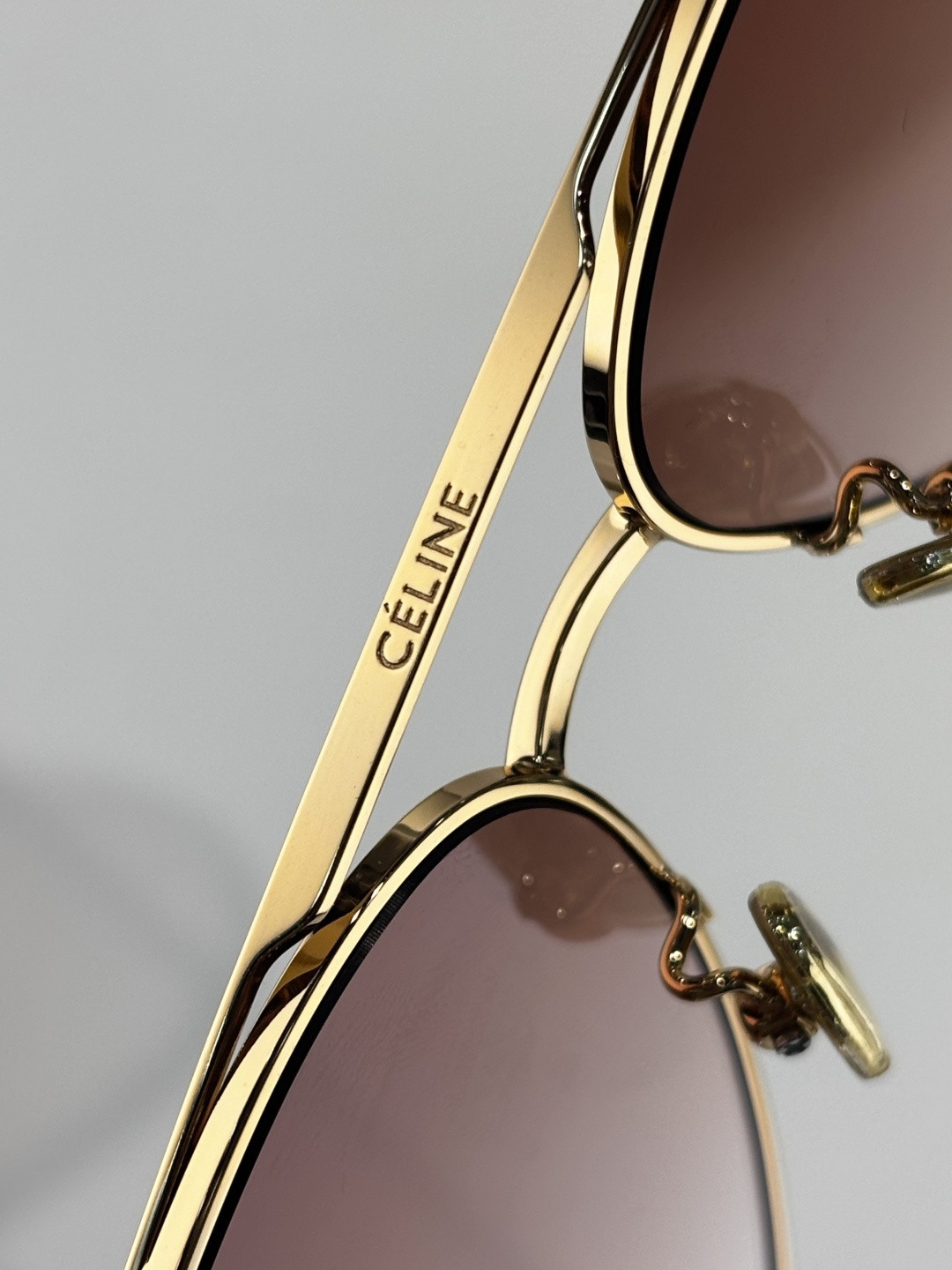 Ce1i*e aviator sunglasses cl40062 61-12-145
