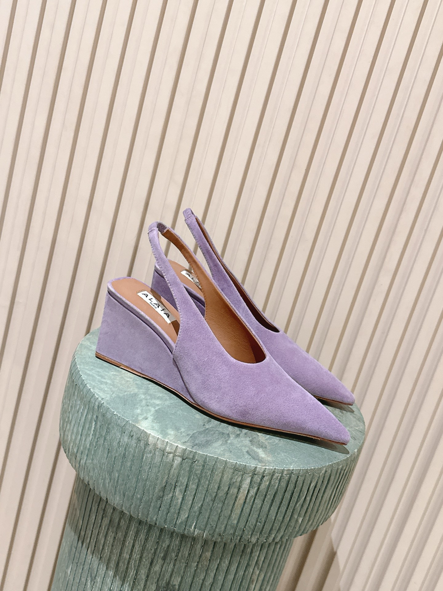 ua A1a1a cube slingbacks