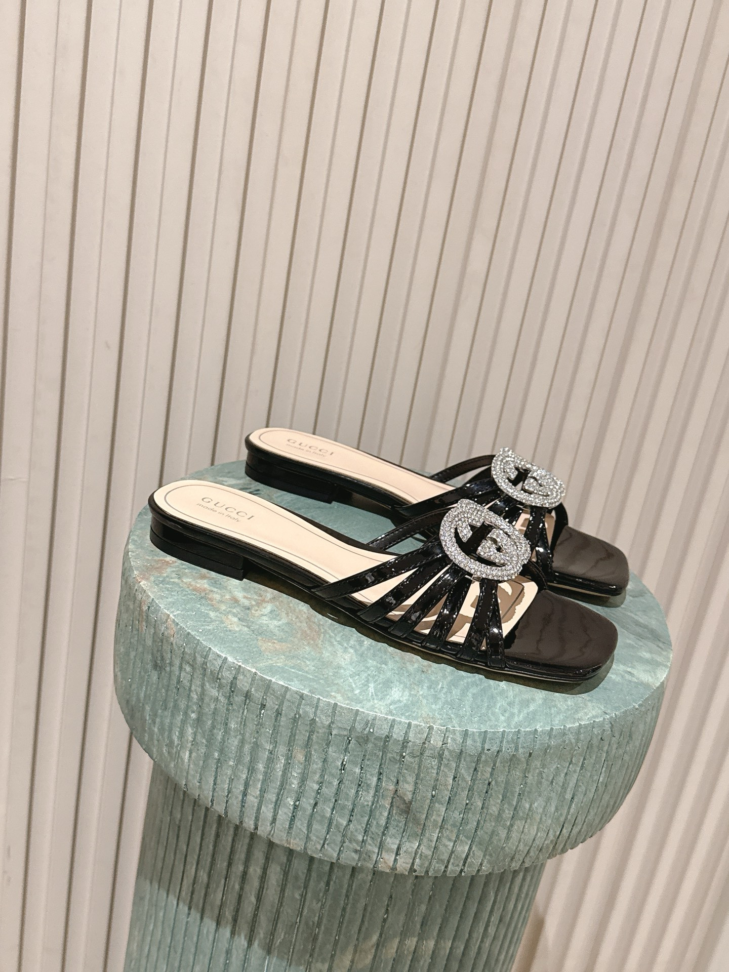 ua Gvc*1 slides