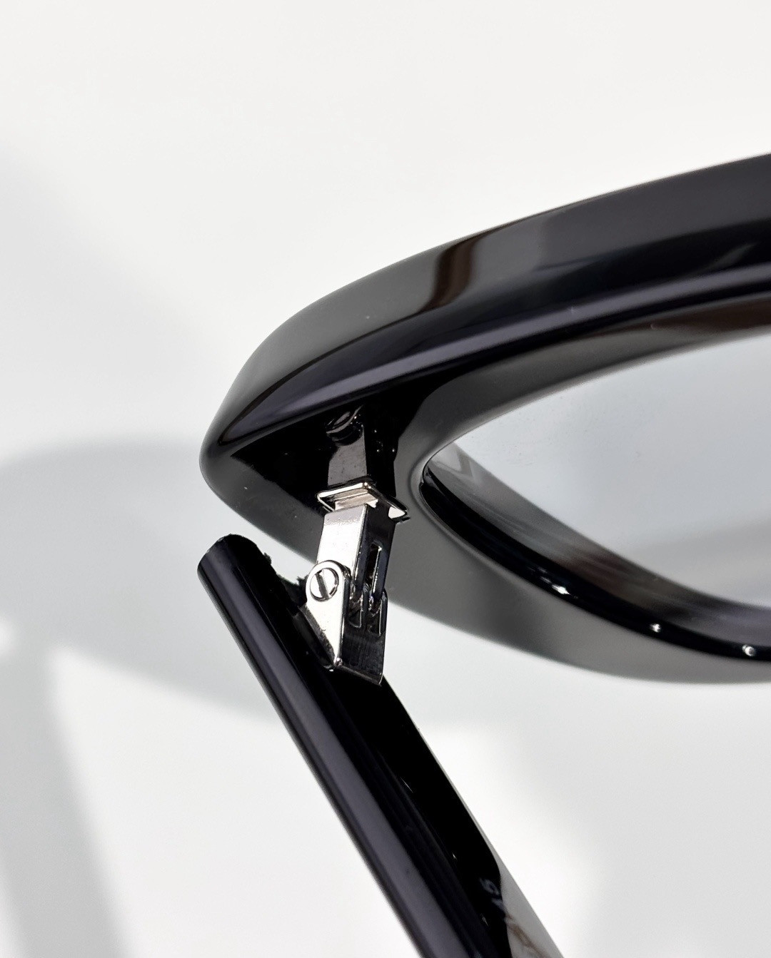 Y51 glasses sl857 53-19-145