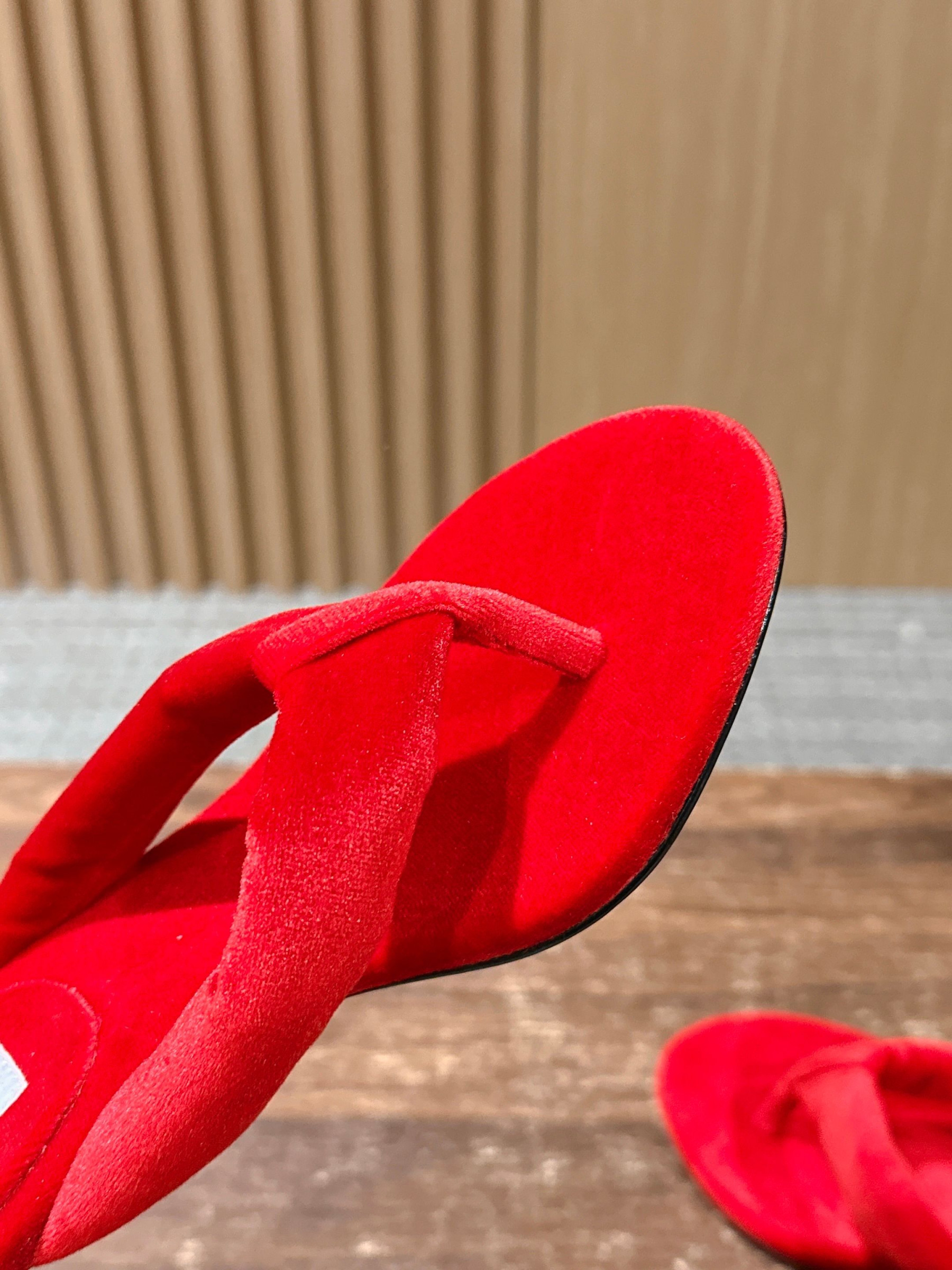 ua A1a1a heel thong mules in velvet 6.5cm