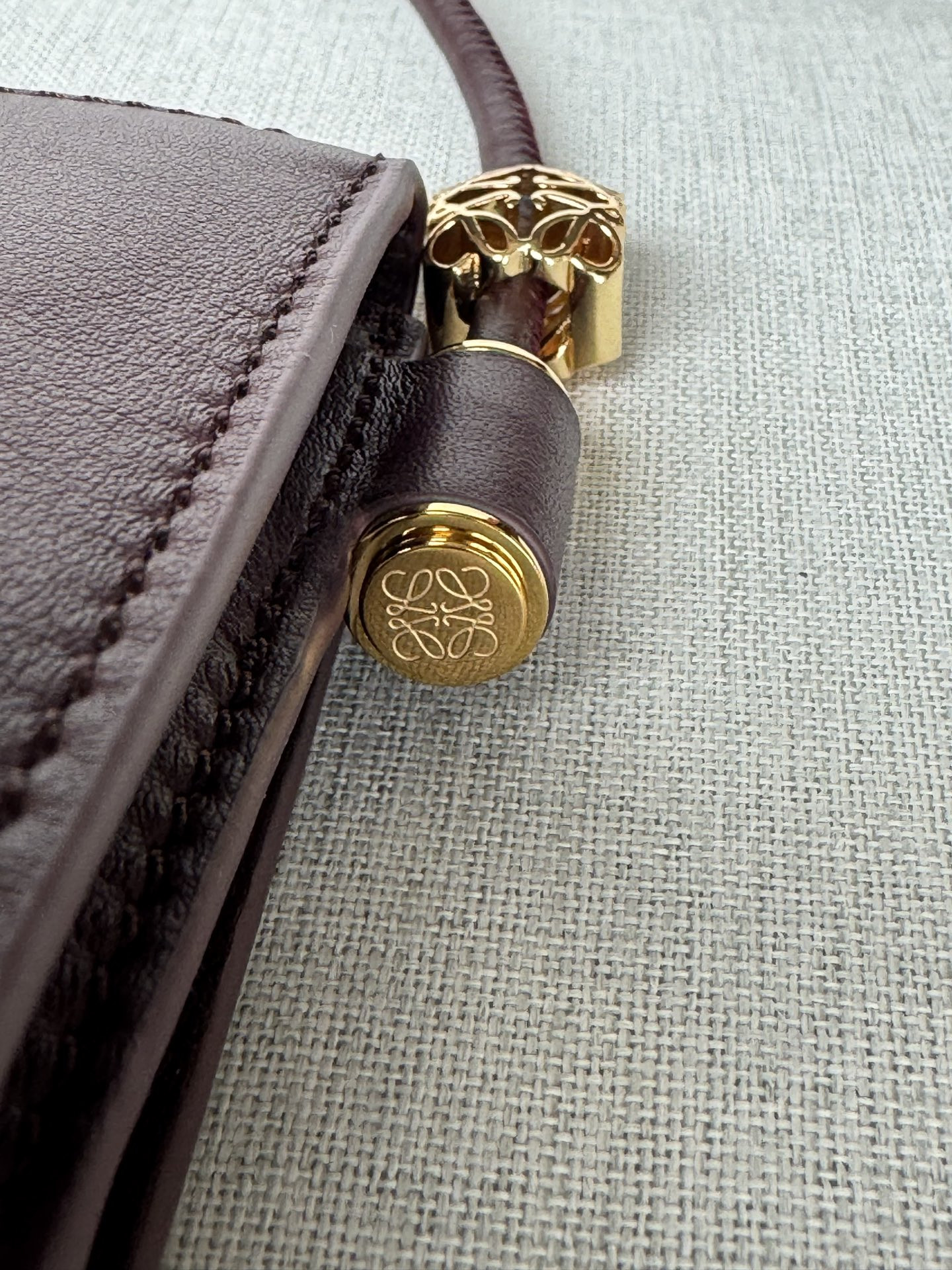 Loewe Joya Pouch 11x22x6cm