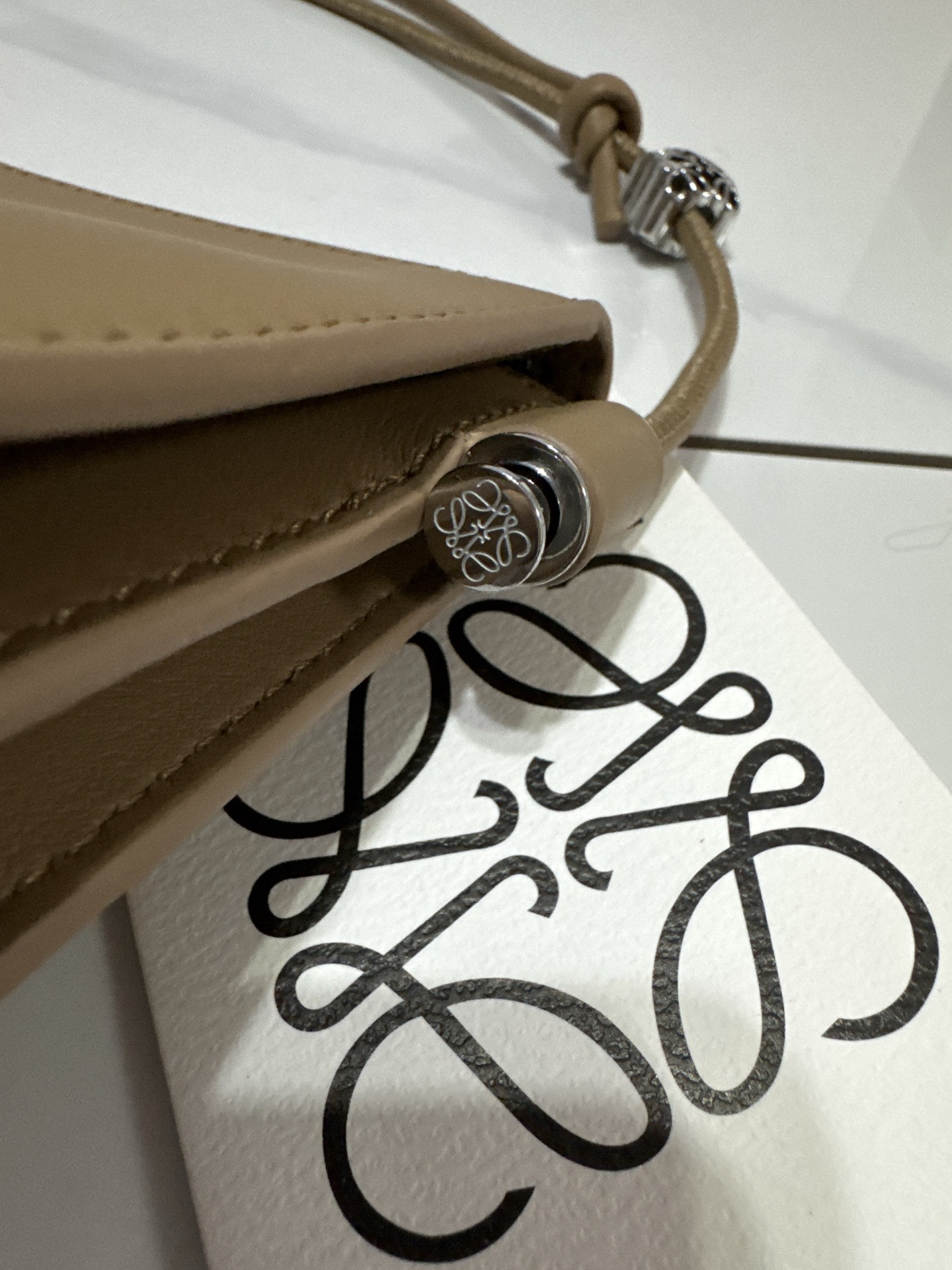 Loewe Joya Pouch 11x22x6cm