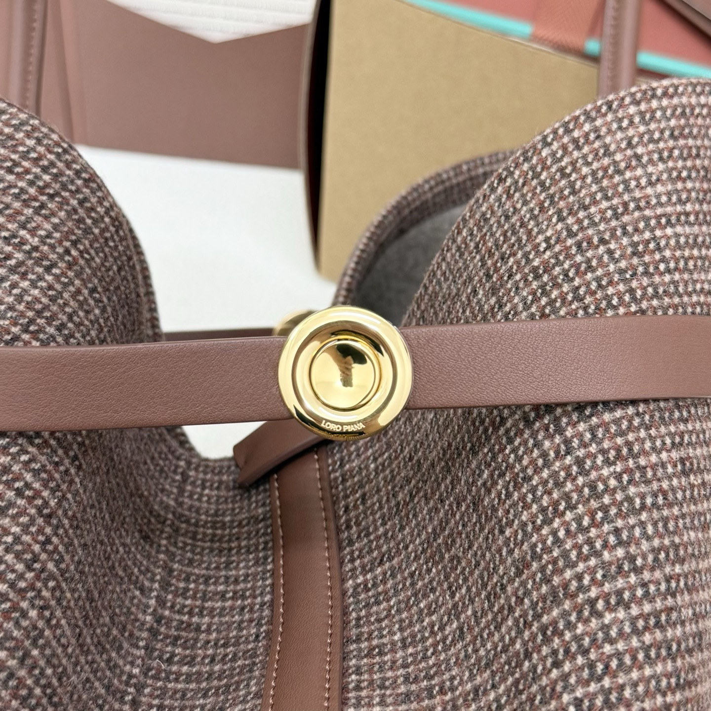 Loro Piana Small Ghiera Shopper 28x19x12cm