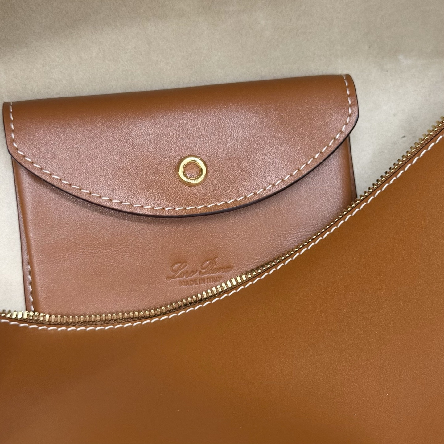 Loro Piana Extra Pocket L27 16x27x10cm