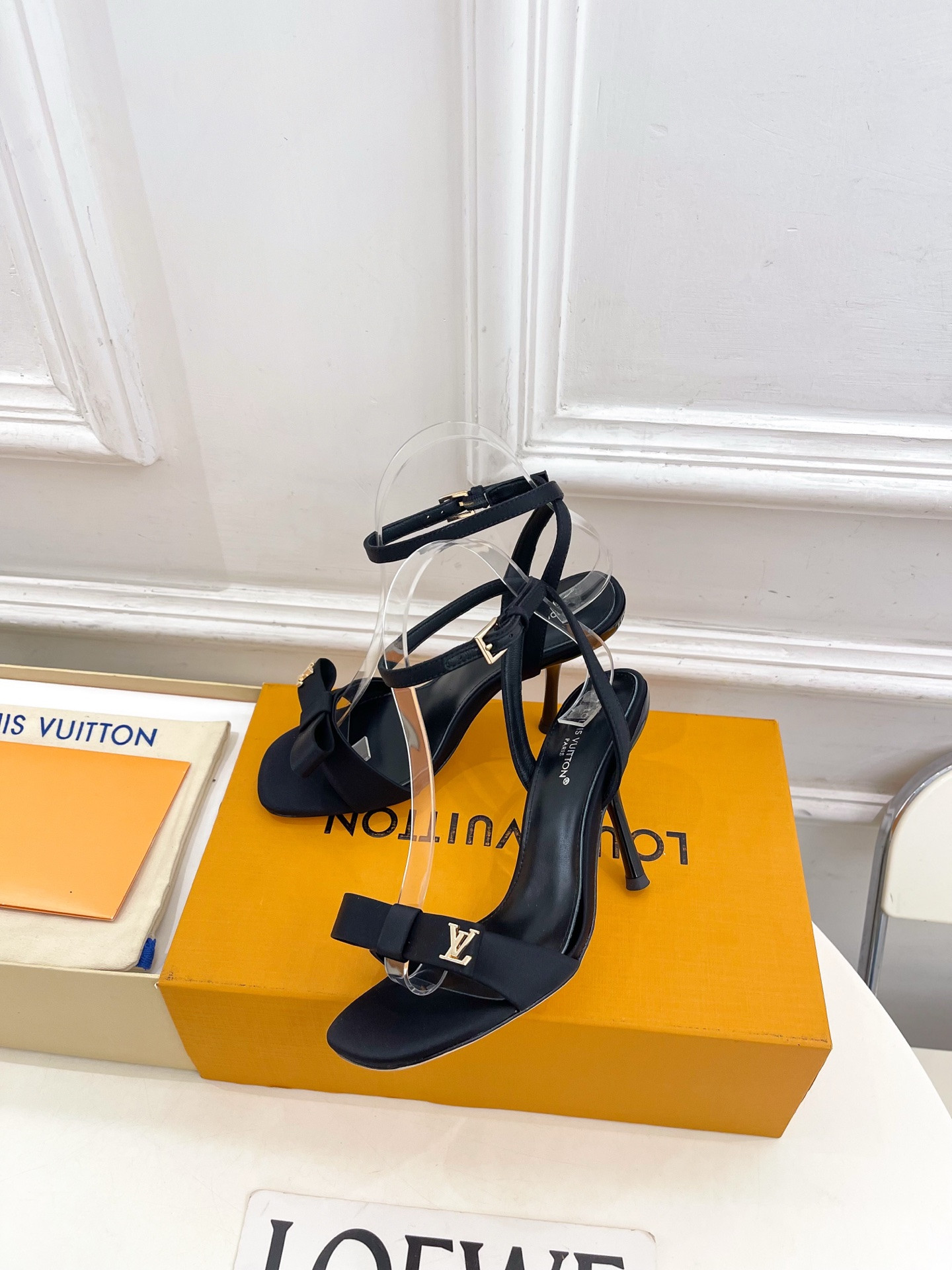 UA LV 6AM Sandal 9.5cm Heel