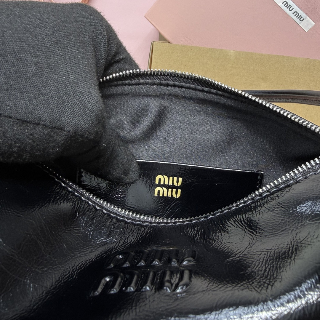Miu Miu Shiny Leather Pouch 12.5x21x9.5cm