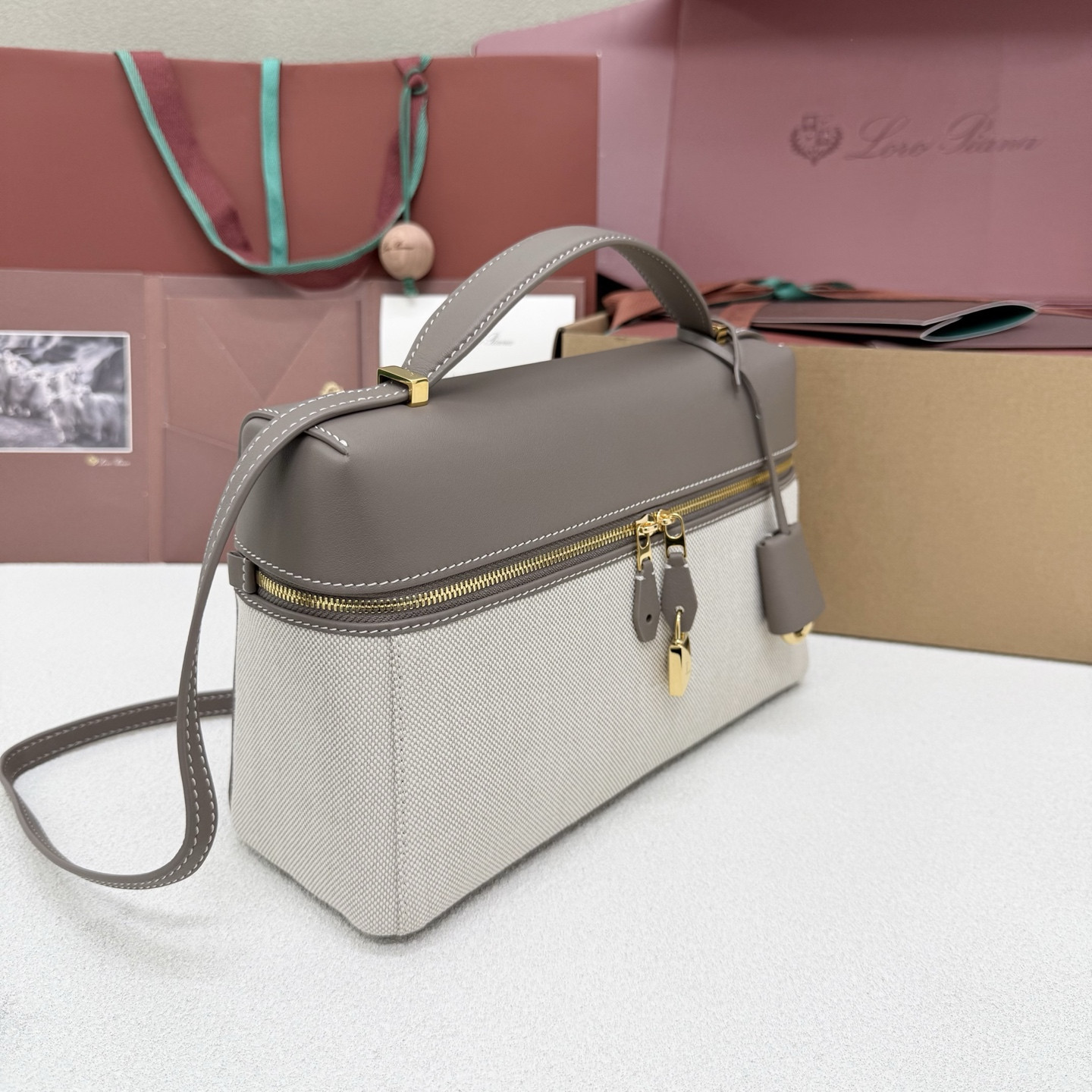 Loro Piana Extra Pocket L27 16x27x10cm