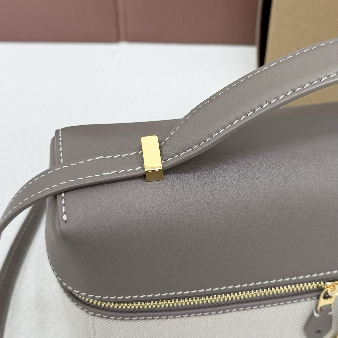 Loro Piana Extra Pocket L27 16x27x10cm