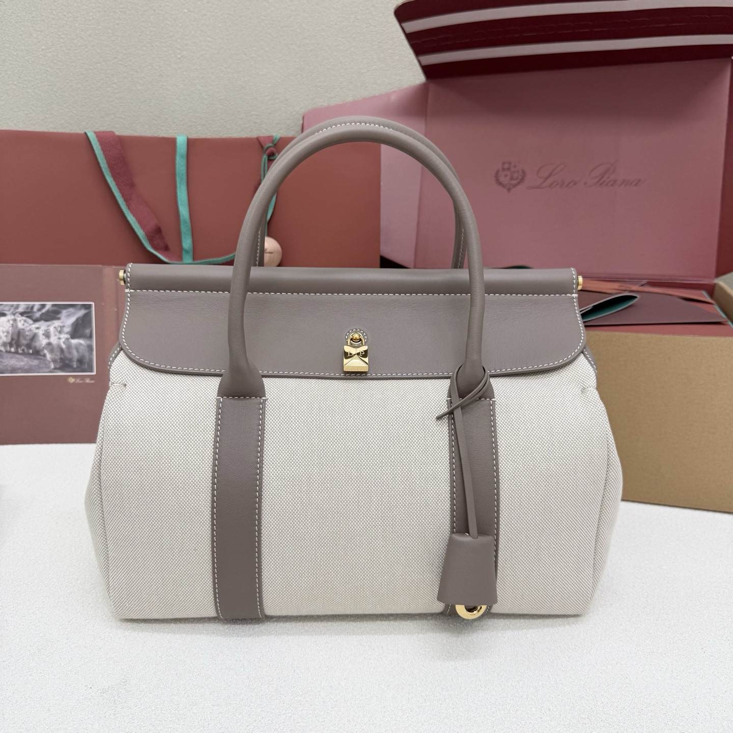 Loro Piana Loom Bag L32 Grained Calfskin 33 x 23 x 18 cm