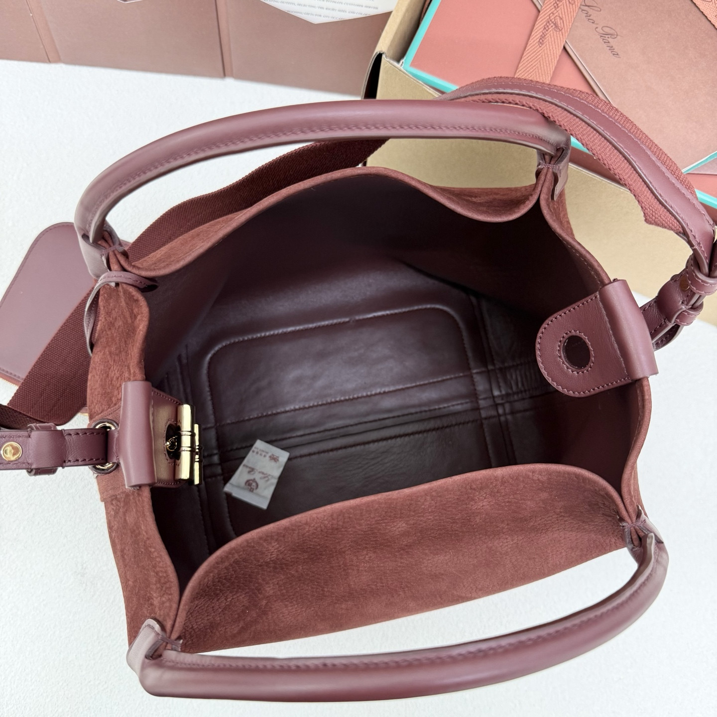 Loro Piana Large Bale Bag 28x36x22cm