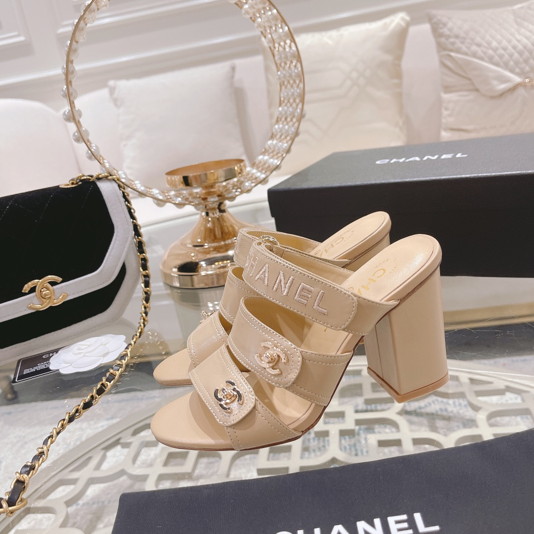 UA Chanel SANDAL