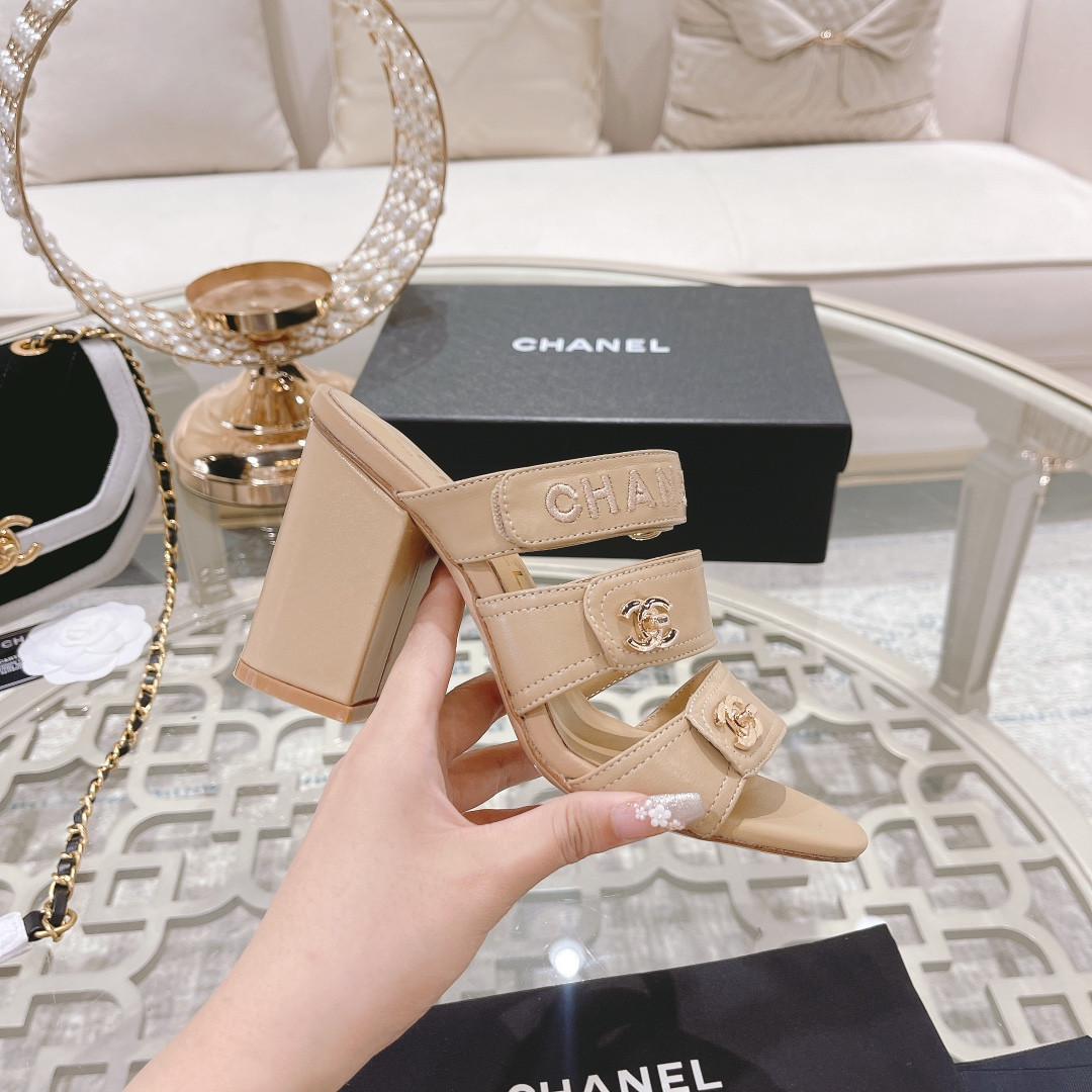 UA Chanel SANDAL
