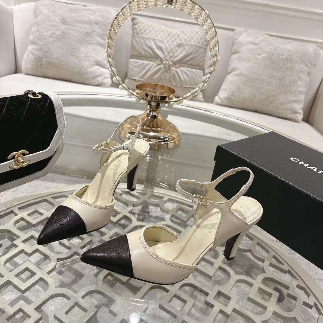 ua Ch**el slingbacks
