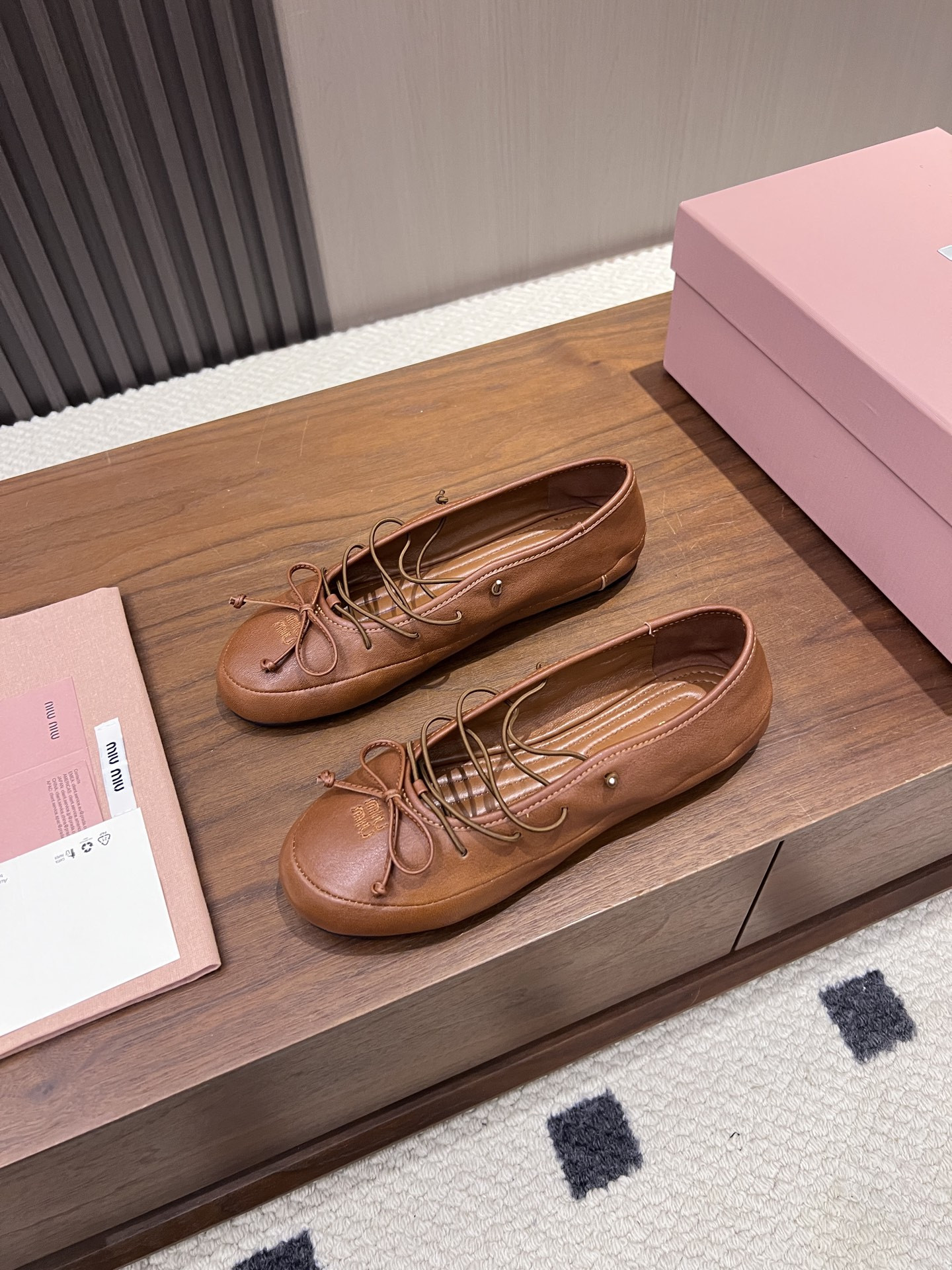 ua M1v M1v nappa leather ballerinas