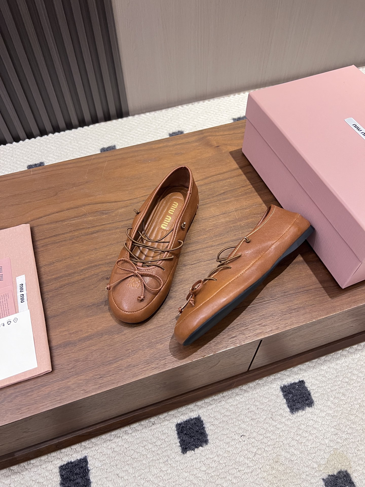 ua M1v M1v nappa leather ballerinas