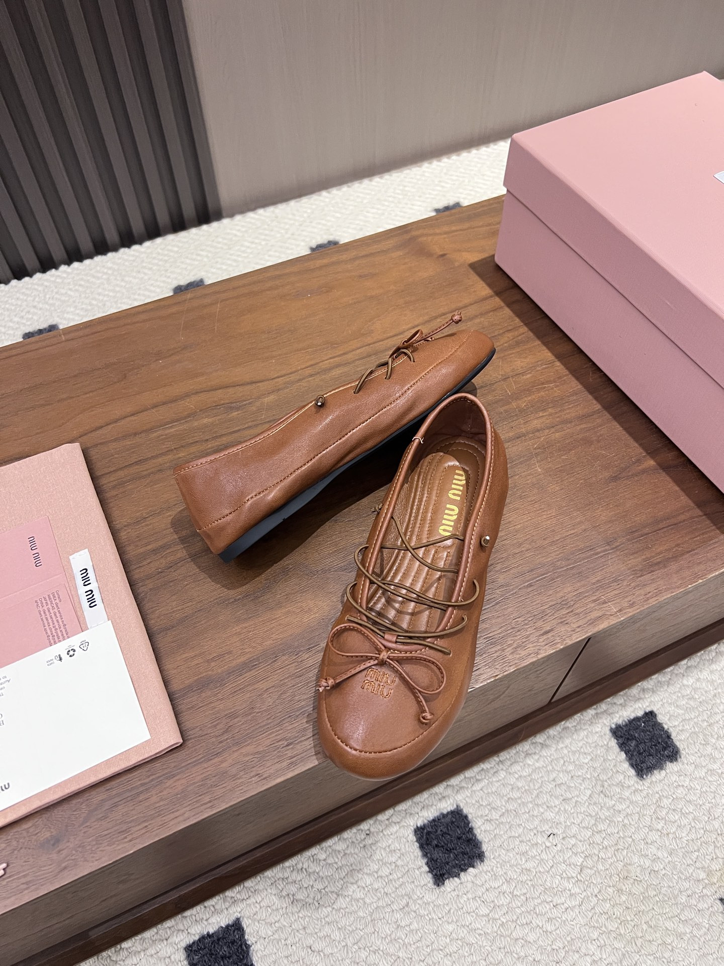 ua M1v M1v nappa leather ballerinas