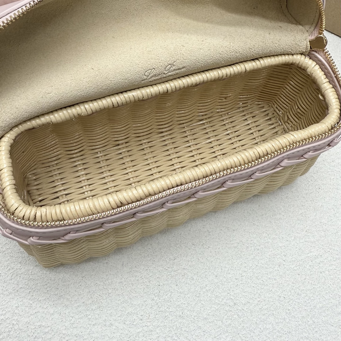 Loro Piana Extra Pocket L19 Wicker Bag 19 x 11.5 x 7cm