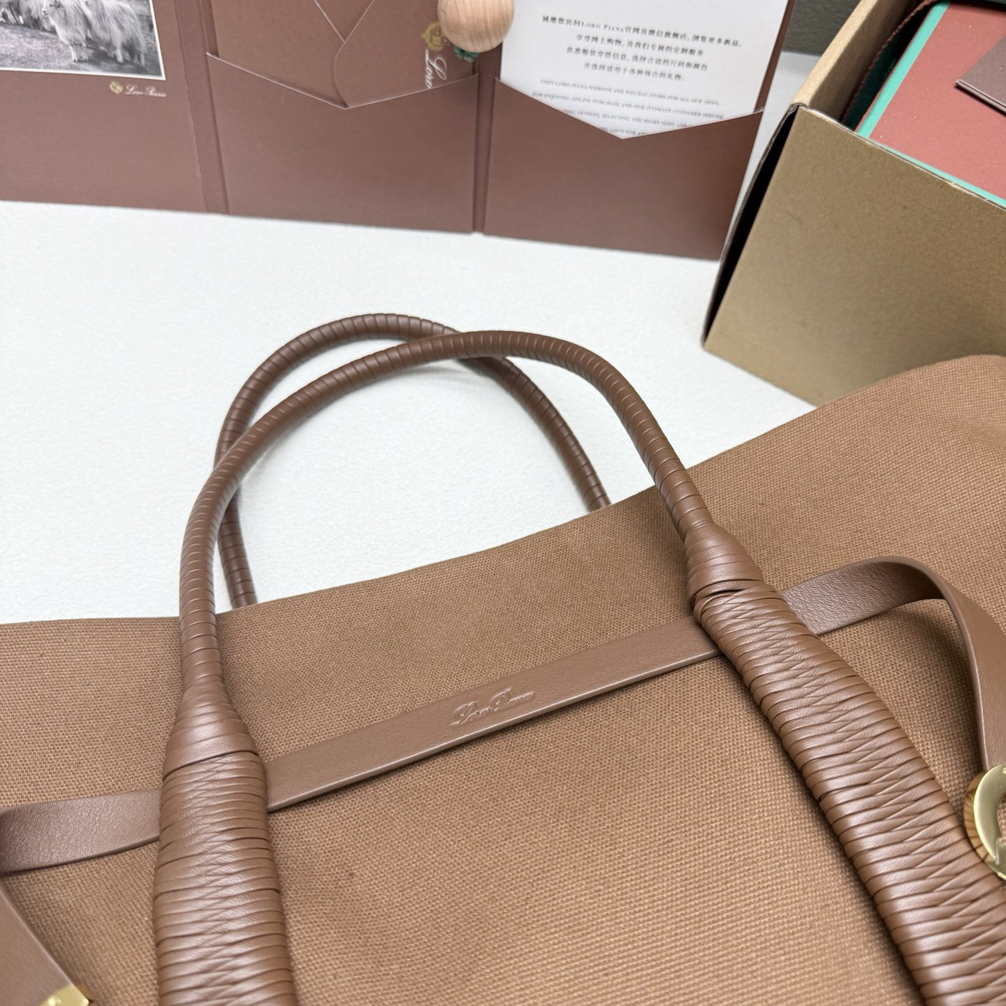 Loro Piana Large Ghiera Shopper 40x26x18cm